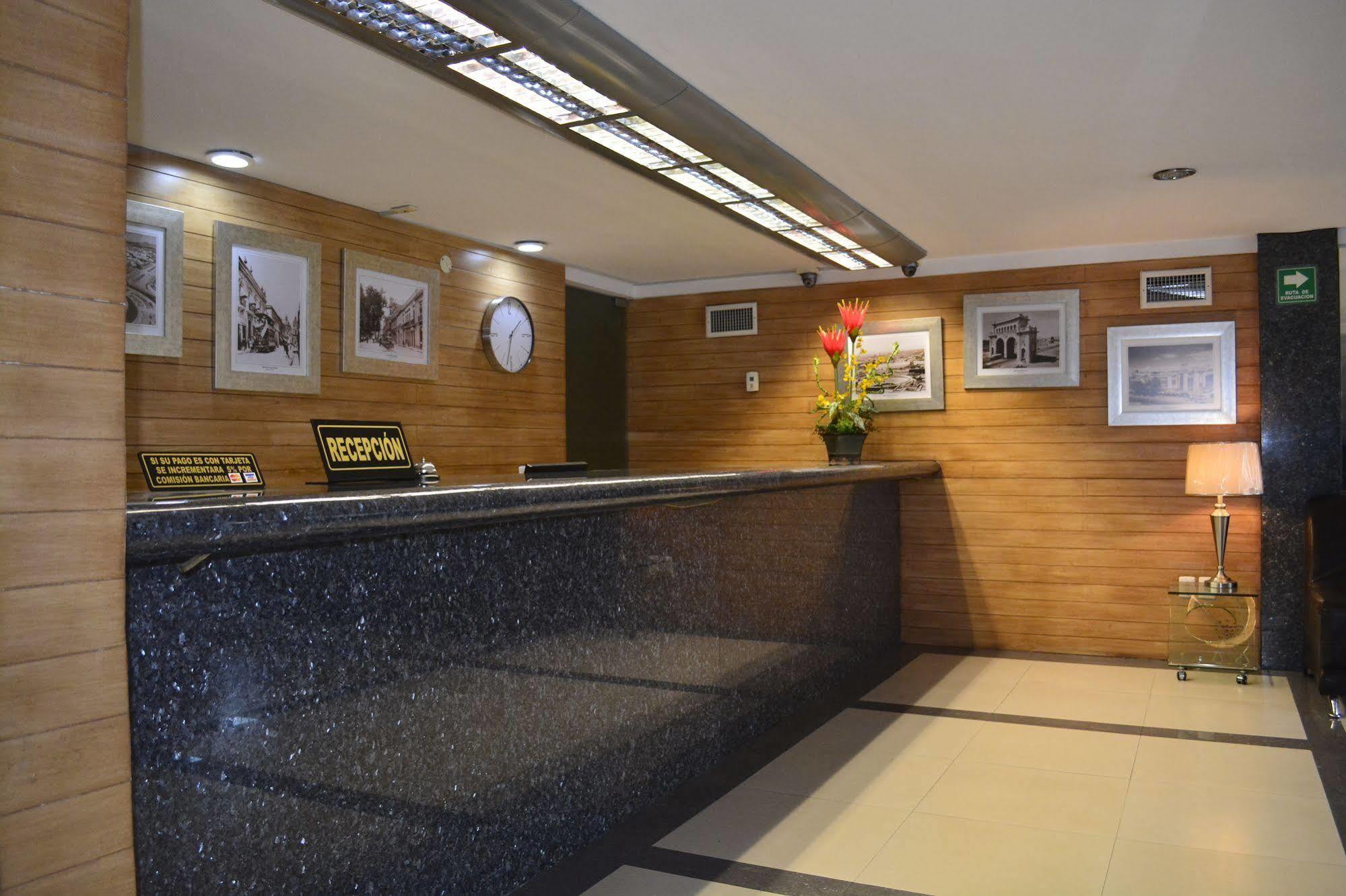 Hotel Porto Alegre Guadalajara Exterior photo