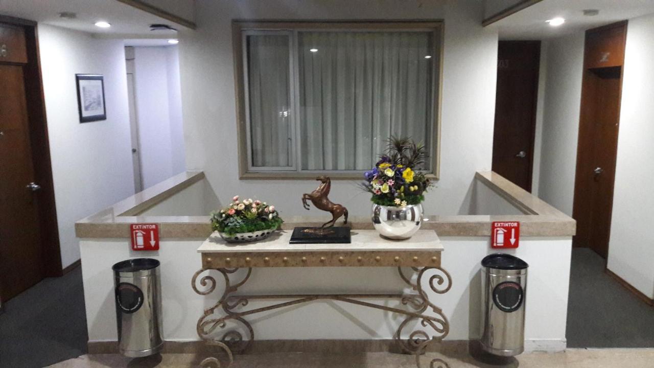 Hotel Porto Alegre Guadalajara Exterior photo